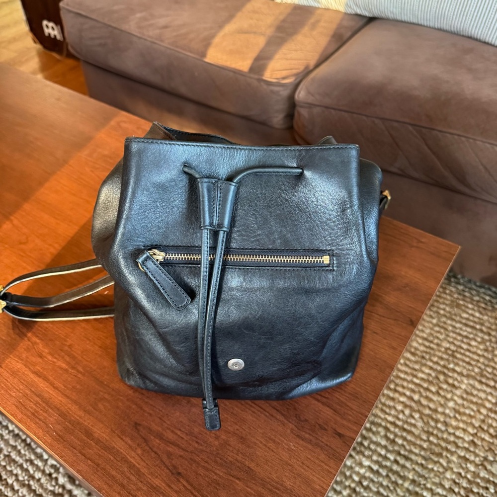 Coach Backpack 🖤 - Picture 3 of 11